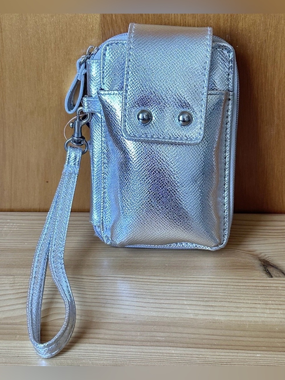 Walmart Carry It All Full Zip Wristlet Wallet Silver 6” x 4” One Size NWT
